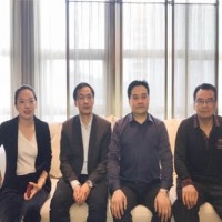 中国绝热节能质料协会一体板分会秘书长王刚来访深圳9393体育旅行考察